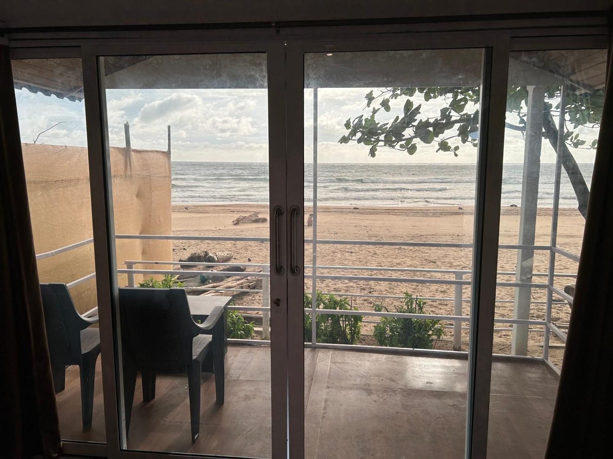 Omkar Beach Bungalow Агонда Екстер'єр фото